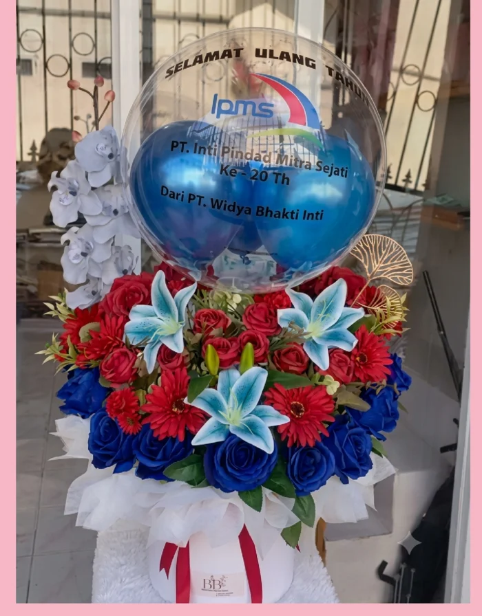 Bouquet Bloom Box
